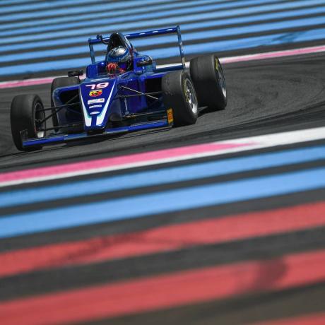 Race 3 at Paul Ricard had ups and downs for me. I recovered from a bad start and from dead last, climbed back to 22nd place! Watch the race & read all about it at georgismarkogiannis.com - both in 🇬🇷 & 🇬🇧 (Link in Bio)
#ItalianF4...